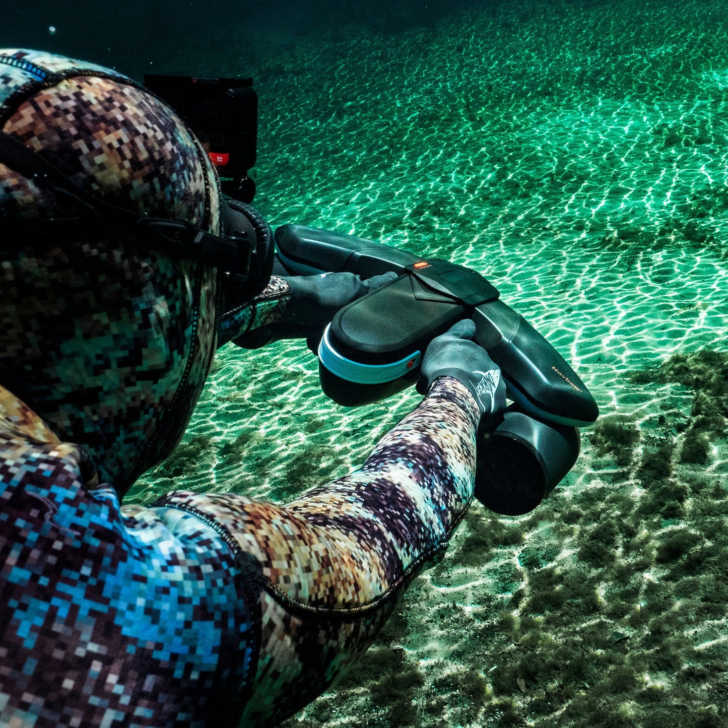 Navbow+ Underwater Scooter