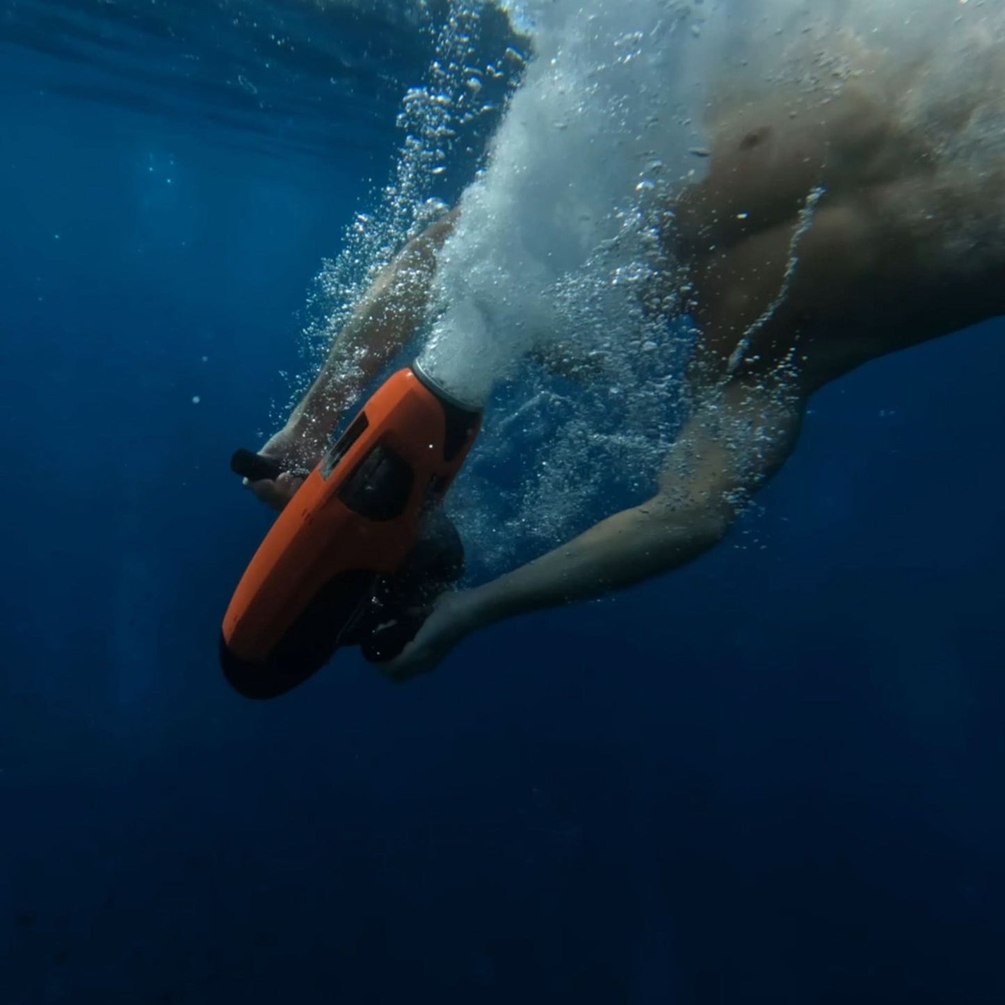VAPOR Underwater Scooter