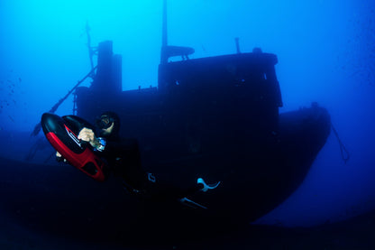 VAPOR Underwater Scooter