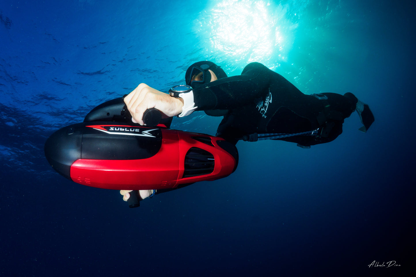 VAPOR Underwater Scooter