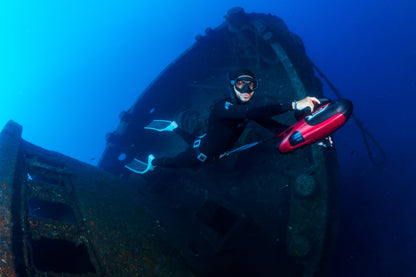 VAPOR Underwater Scooter