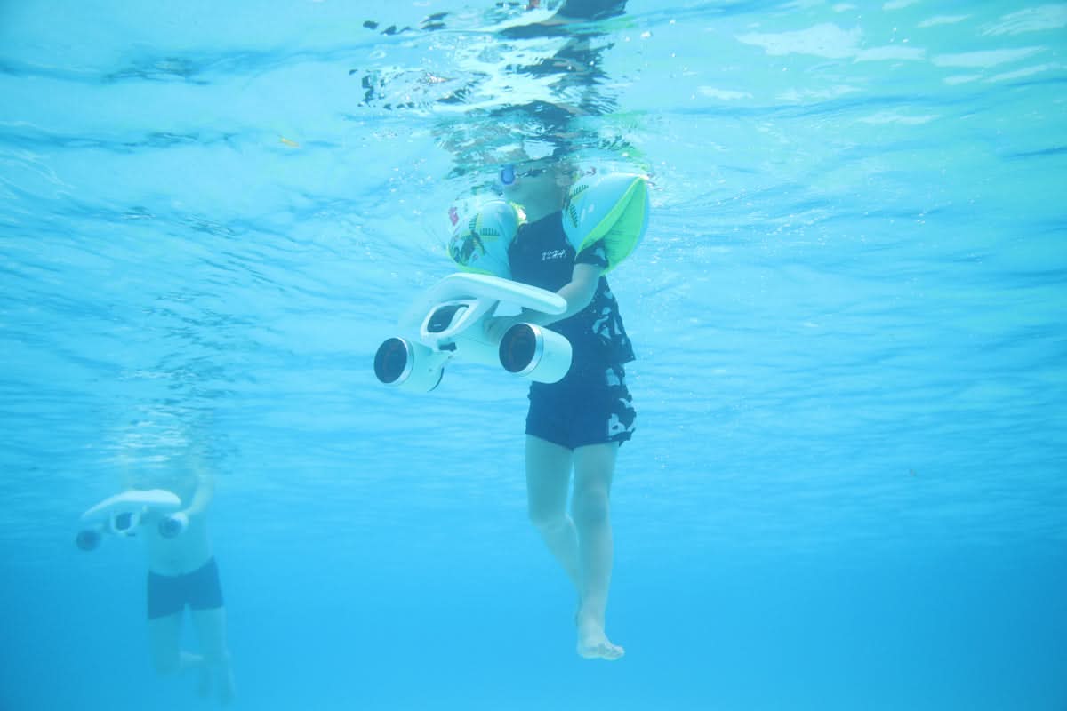 Underwater scooter