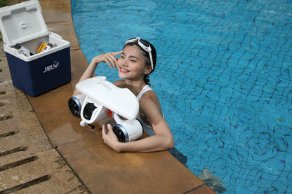 Underwater scooter