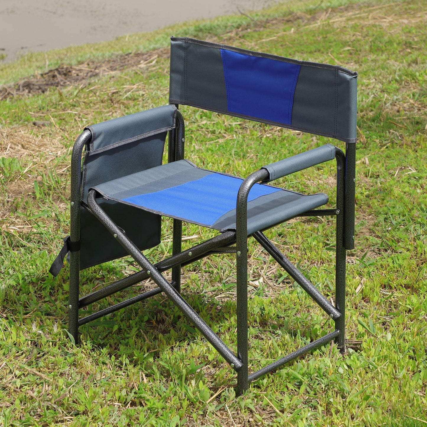 Folding Chair With Storage Pockets