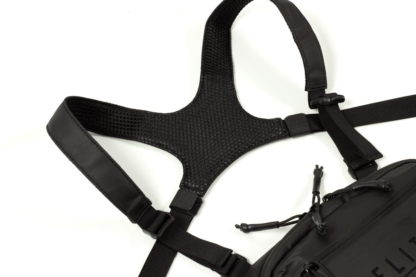 TRAILGUARD Chest Pack