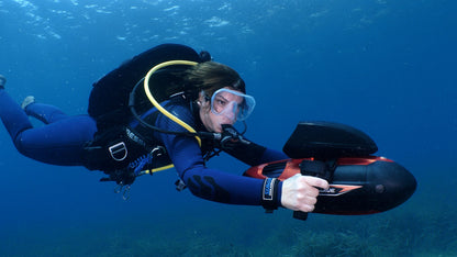 VAPOR Underwater Scooter