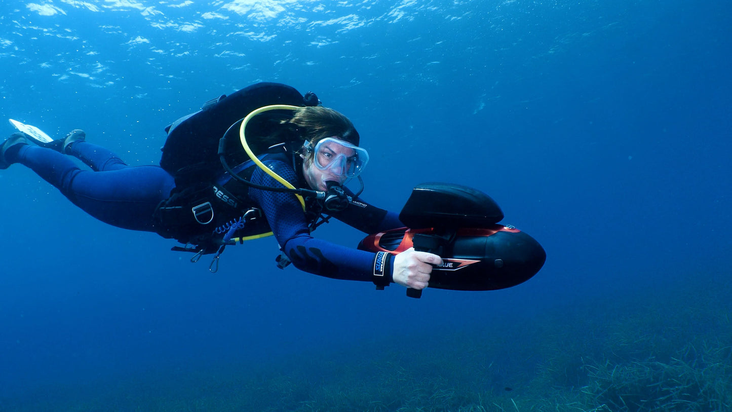 VAPOR Underwater Scooter