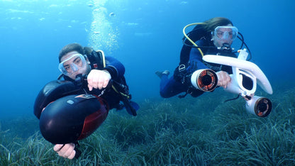 VAPOR Underwater Scooter