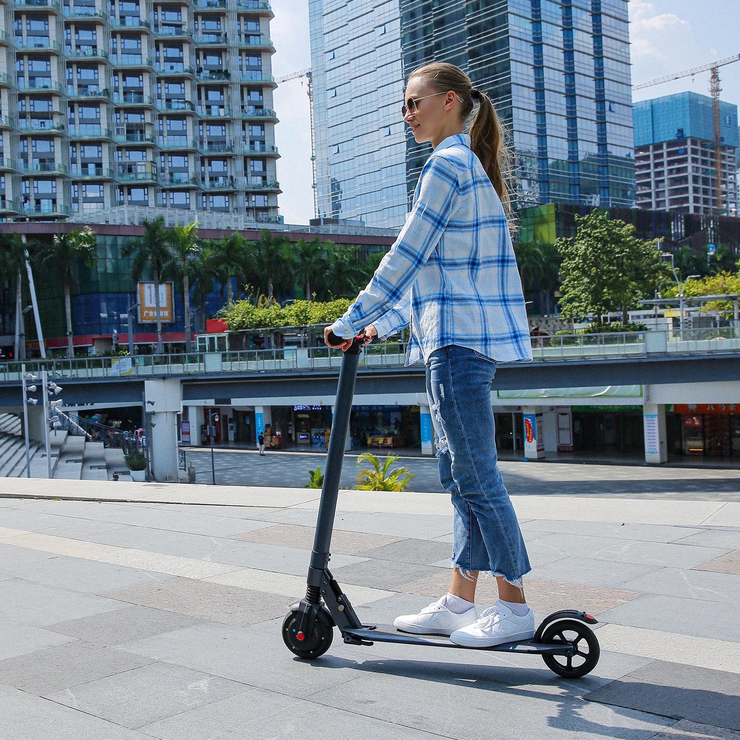 COROMA Electric Scooter - 20 MPH