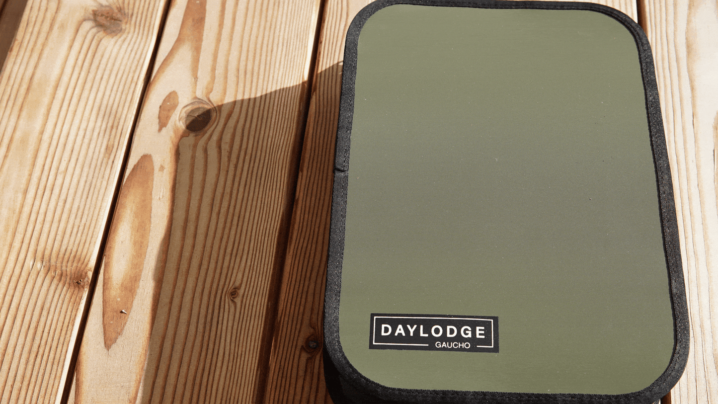 GAUCHO™ cutting board/ utensils